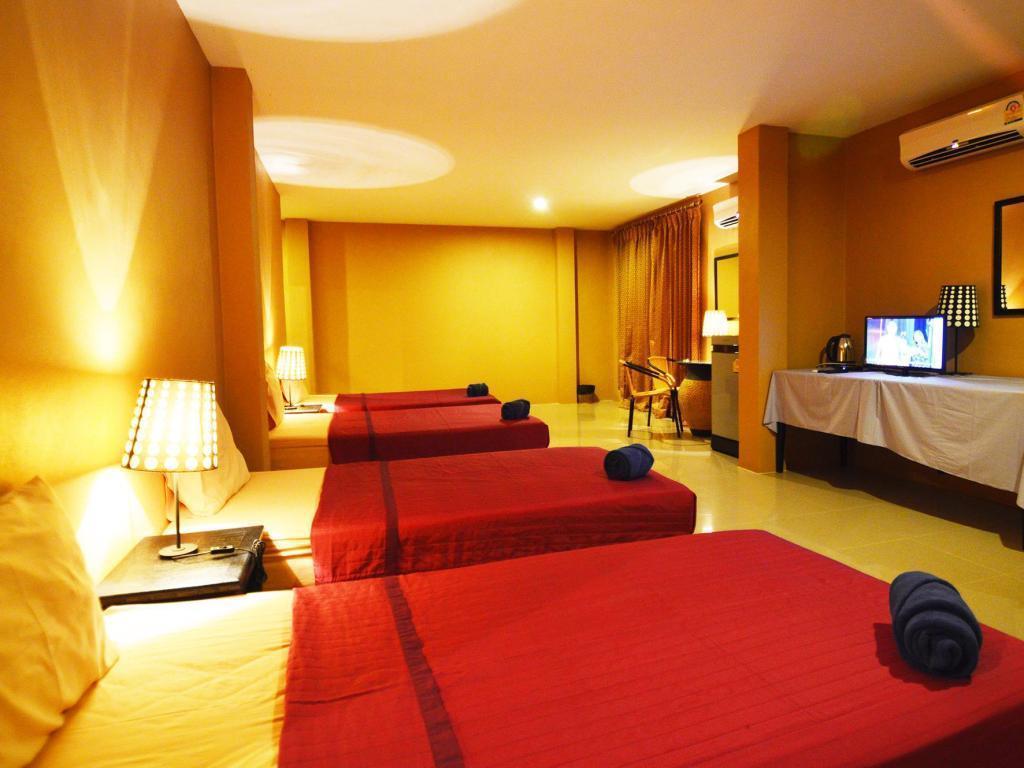 Water Palm Resort Talat Yai Extérieur photo